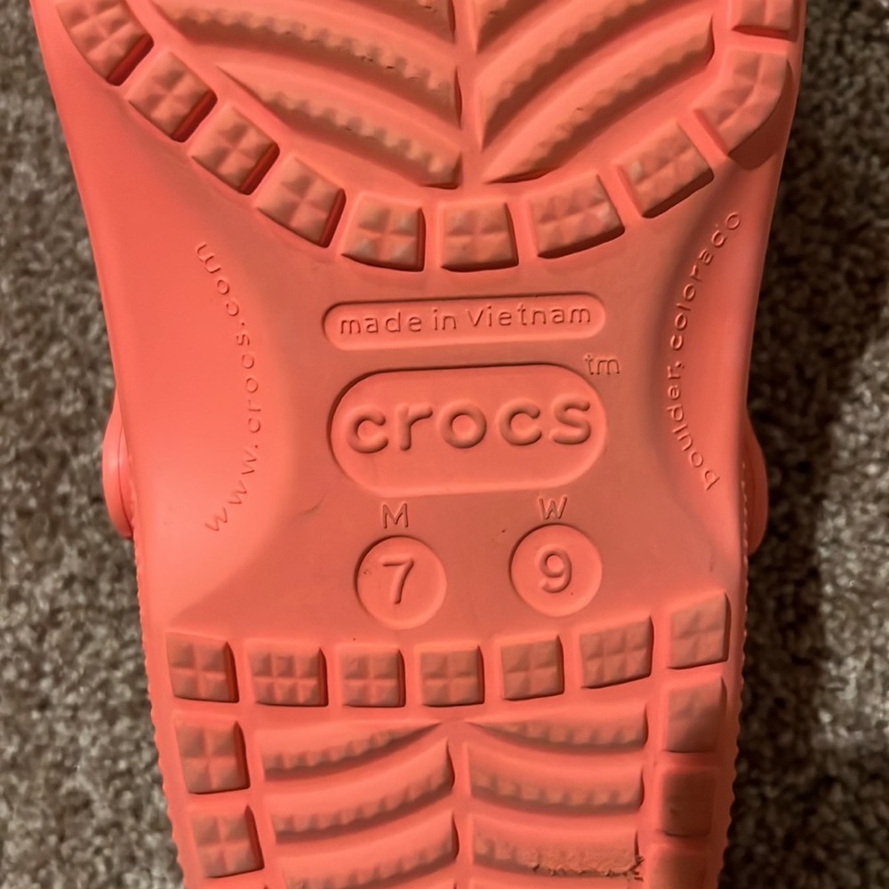Crocs - Picture 2 of 2